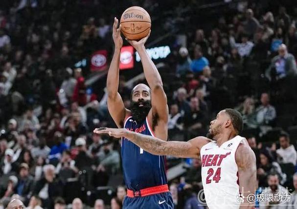 米切尔末节狂飙24分,总得分48分快攻制胜锁定胜局 米切尔末节狂飙24分,总得分48分快攻制胜锁定胜局